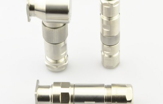 Hummels IP67/IP69 Steckverbinder aus Edelstahl zeigen in der F&B-Industrie viel Kompetenz  