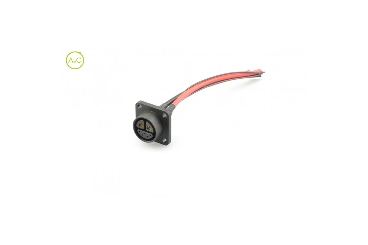 Most compact Higo battery connector with integrated sealing
