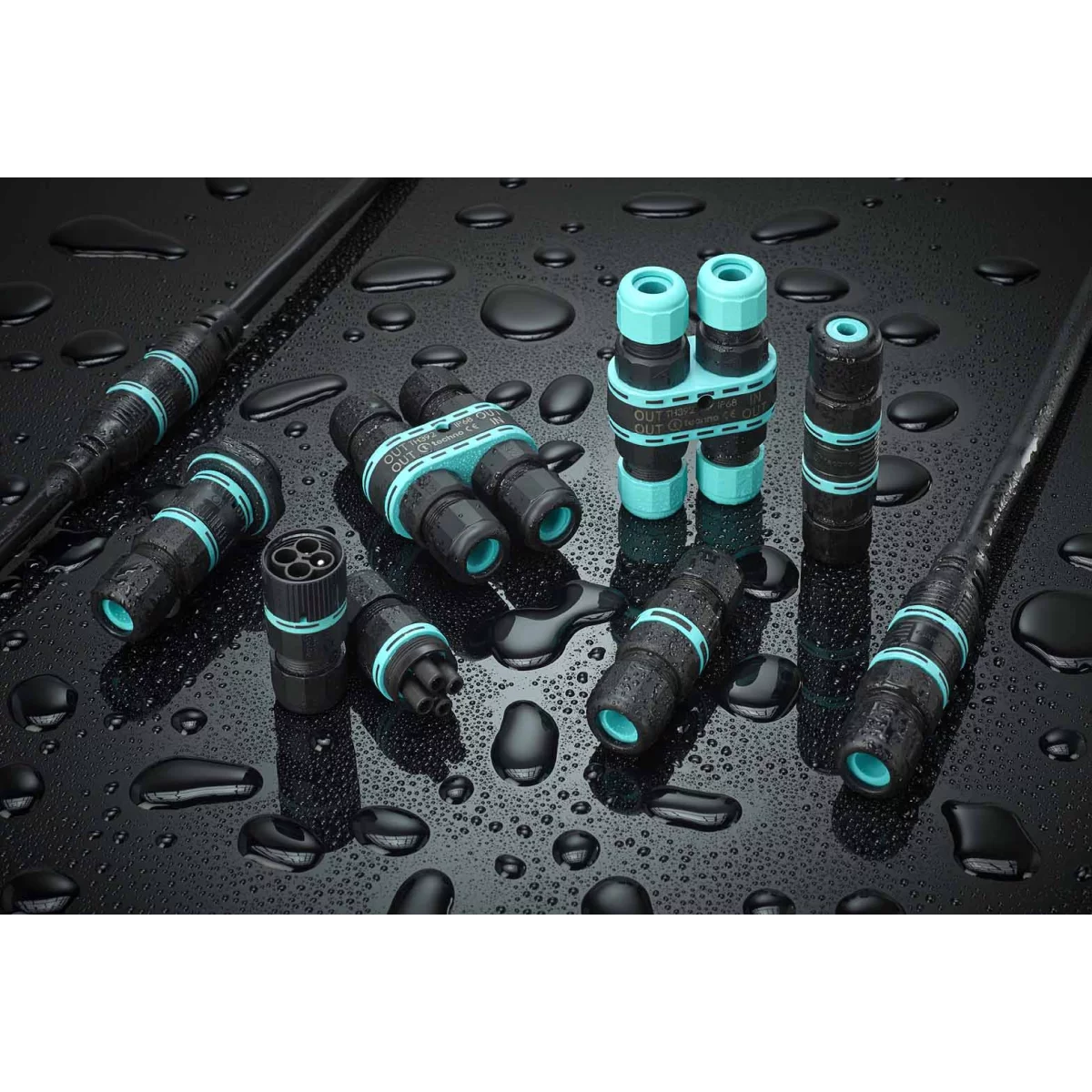 Techno waterproof connectors