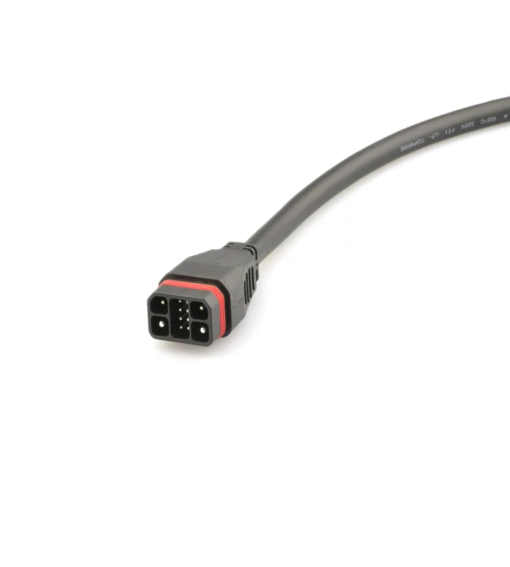 Male cable connector