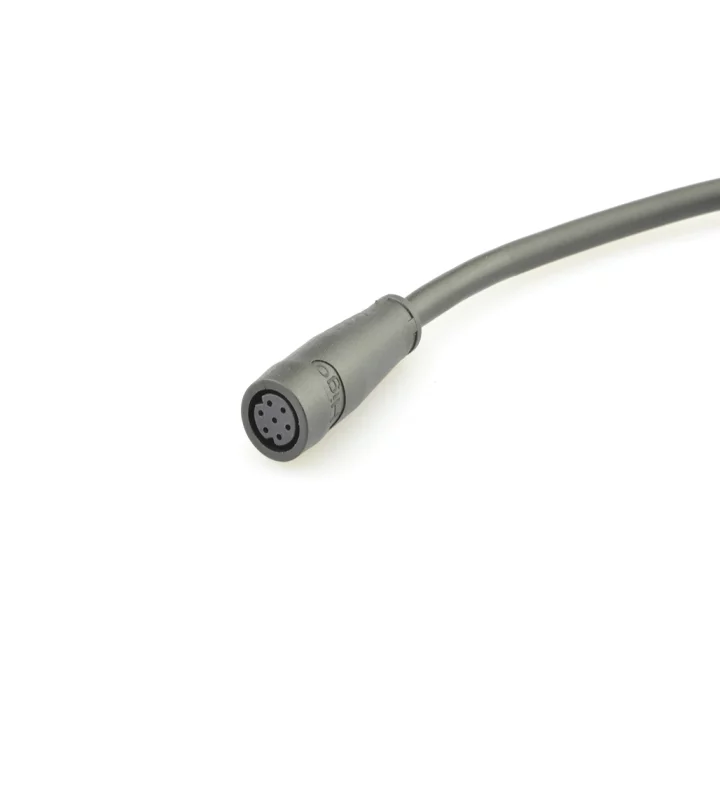 Female cable connector