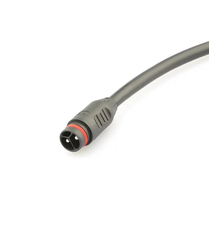 Male cable connector