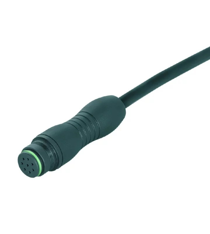 Female cable connector