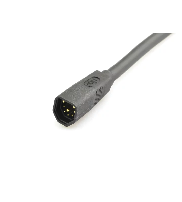 Male cable connector