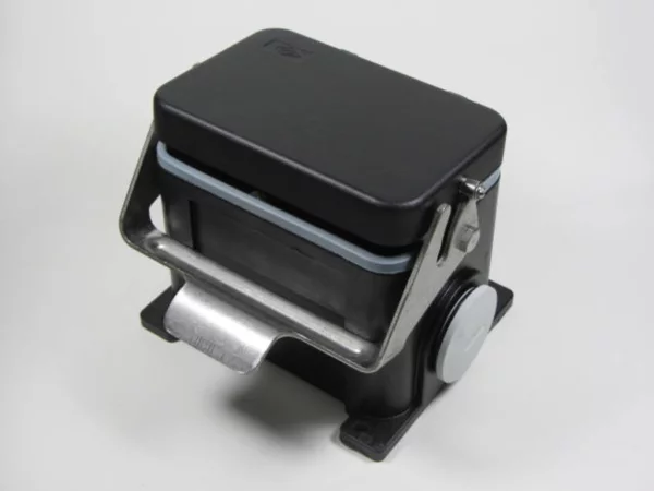 surface mounting housing, size 104.62, W-TYPE alu, 1 lever, 1xM40 side, cover metal