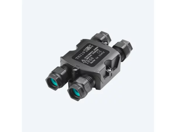Junction box for resin filling 4 ways D7-13,5