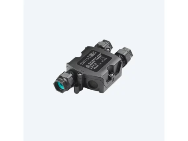 Junction box for resin filling 3 ways D7-13,5