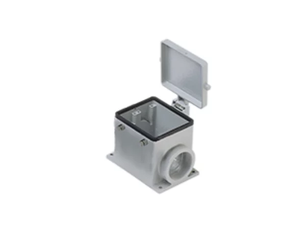 surface mounting housing, size 77.62, C-TYPE alu, 4 peg, 1xM40 side, cover