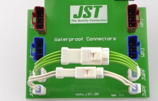 Waterproof JWPF connector with solid rubber sealing