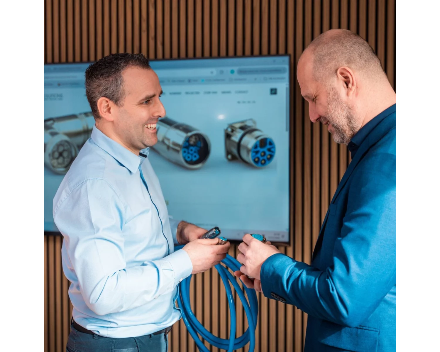 HUMMEL connector advies