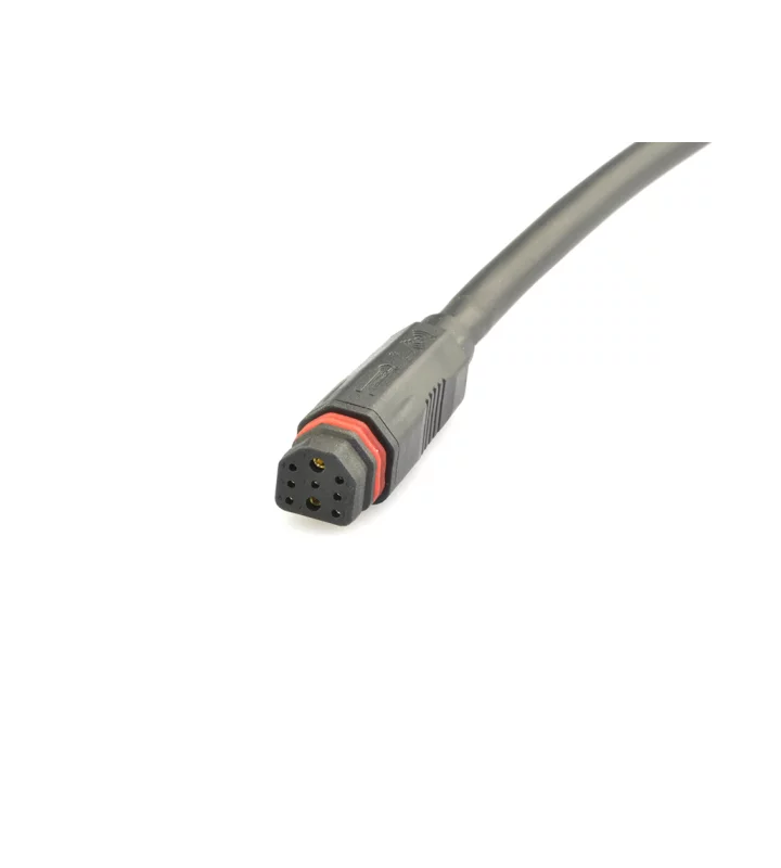Female cable connector