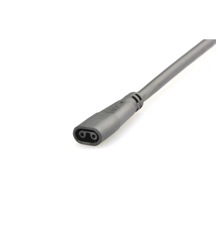 Mini E female cable connector