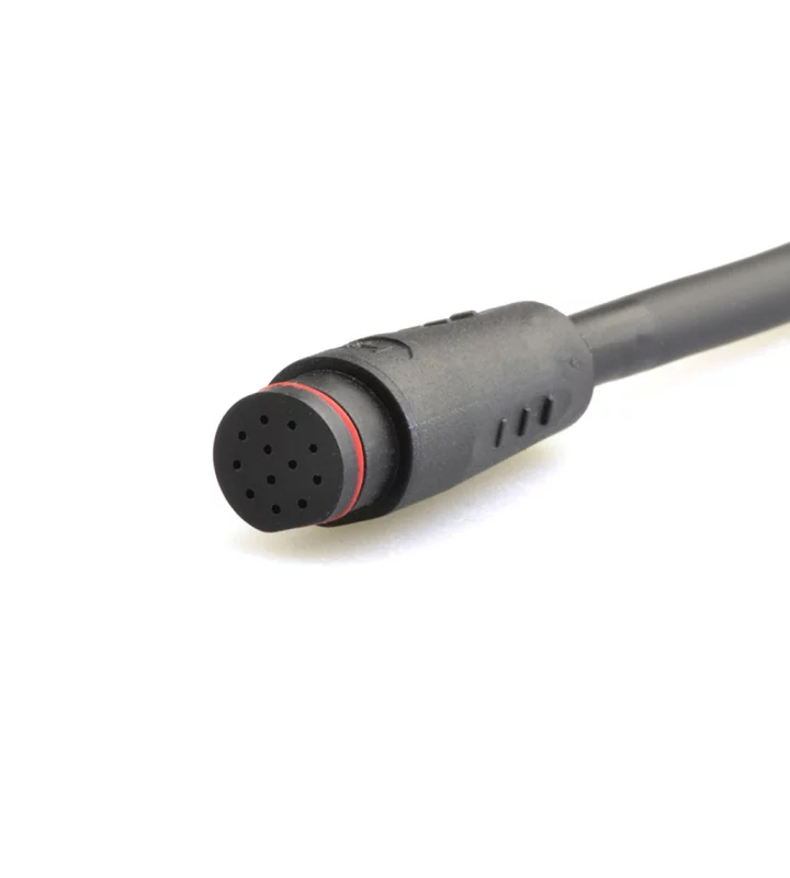 Main female plug connector