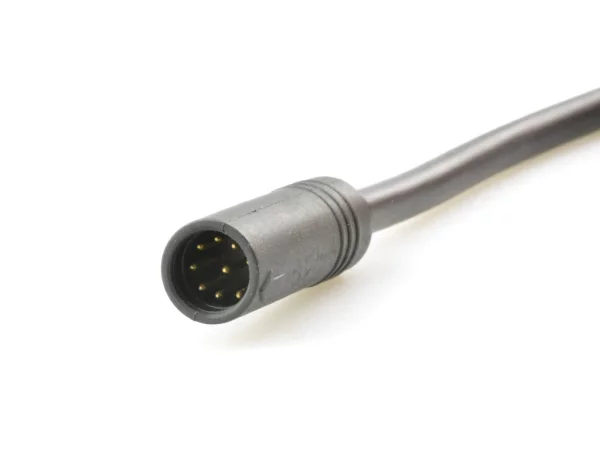 Main male cable connector