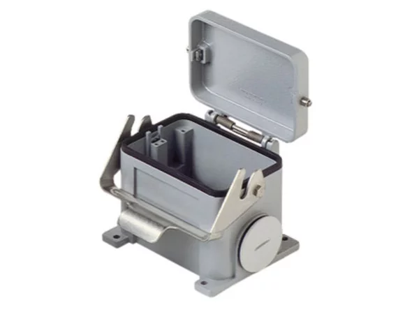 surface mounting housing, size 104.62, C-TYPE alu, 1 lever, 2xPG36 side, cov.