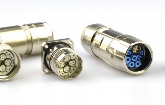 Snel datatransport aan hoog vermogen met de all-in-one M23 hybride connector van Hummel 